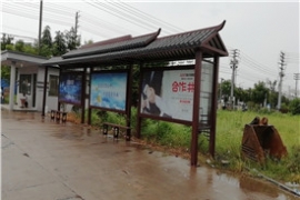 公交候車亭“亮麗的風(fēng)景線”